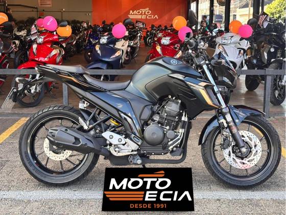 YAMAHA FZ25 FAZER ABS 